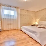 Lejlighed Toompuiestee Penthouse With Sauna