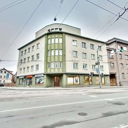 Toompuiestee Penthouse With Sauna Апартаменты